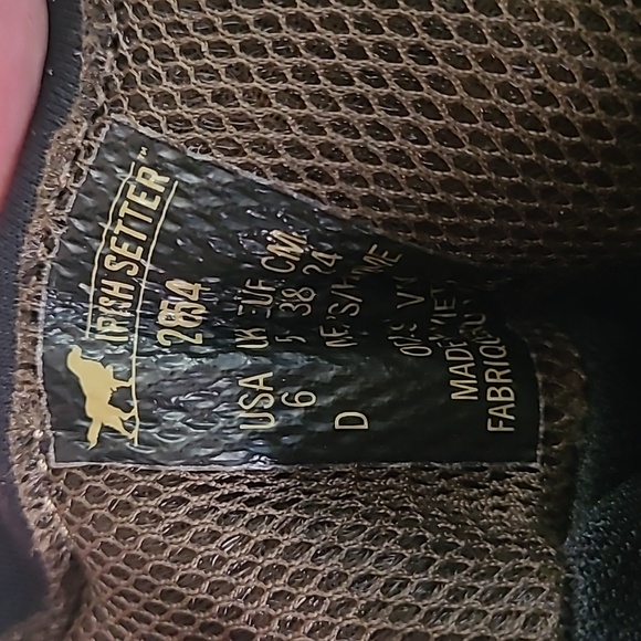 New in box! Irish Setter Red Wing VaprTrek camo leather 8\